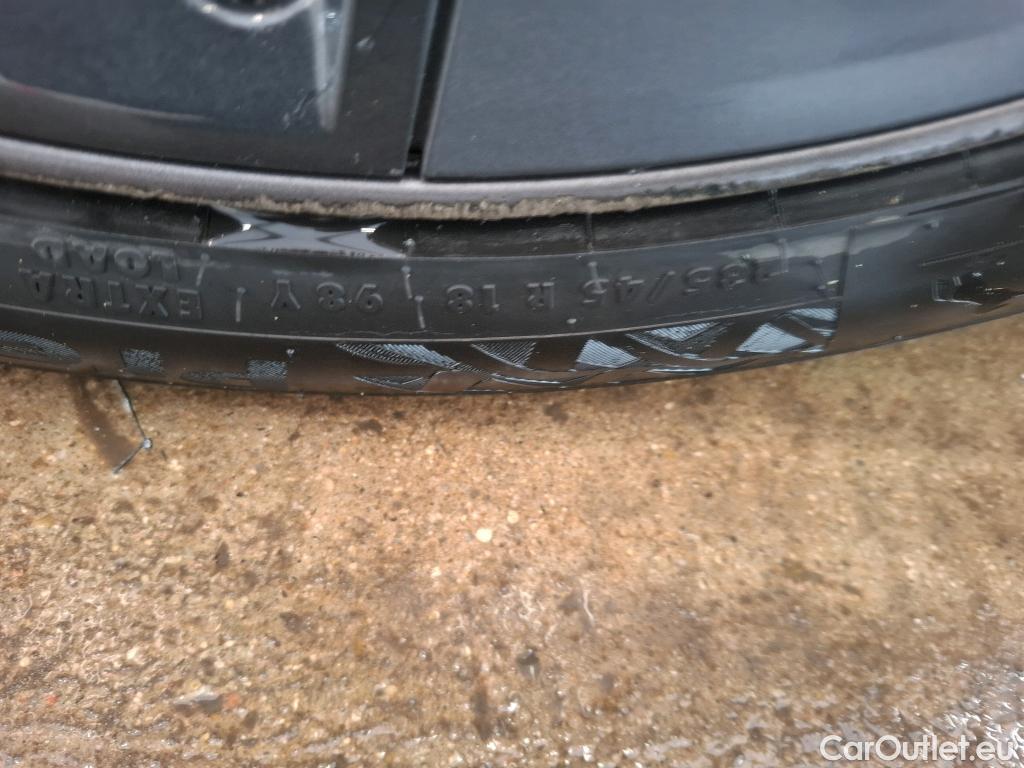  Tesla  Model 3 TESLA  / 2018 / 4P / Berline Grande Autonomie Dual Motor AWD #27