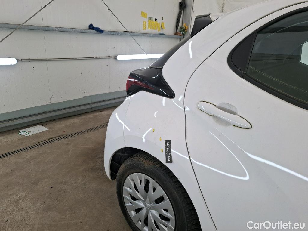  Toyota  Yaris TOYOTA  Hybride / 2019 / 5P / Berline Hybride 116h Dynamic Business Beyond Zer #14