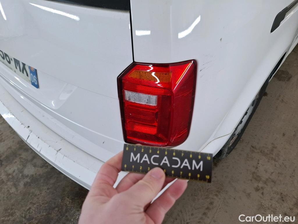  Volkswagen  Caddy VOLKSWAGEN  Maxi Van VU 4p Fourgonnette 2.0 TDI MAXI 150 Business Line Plus #40