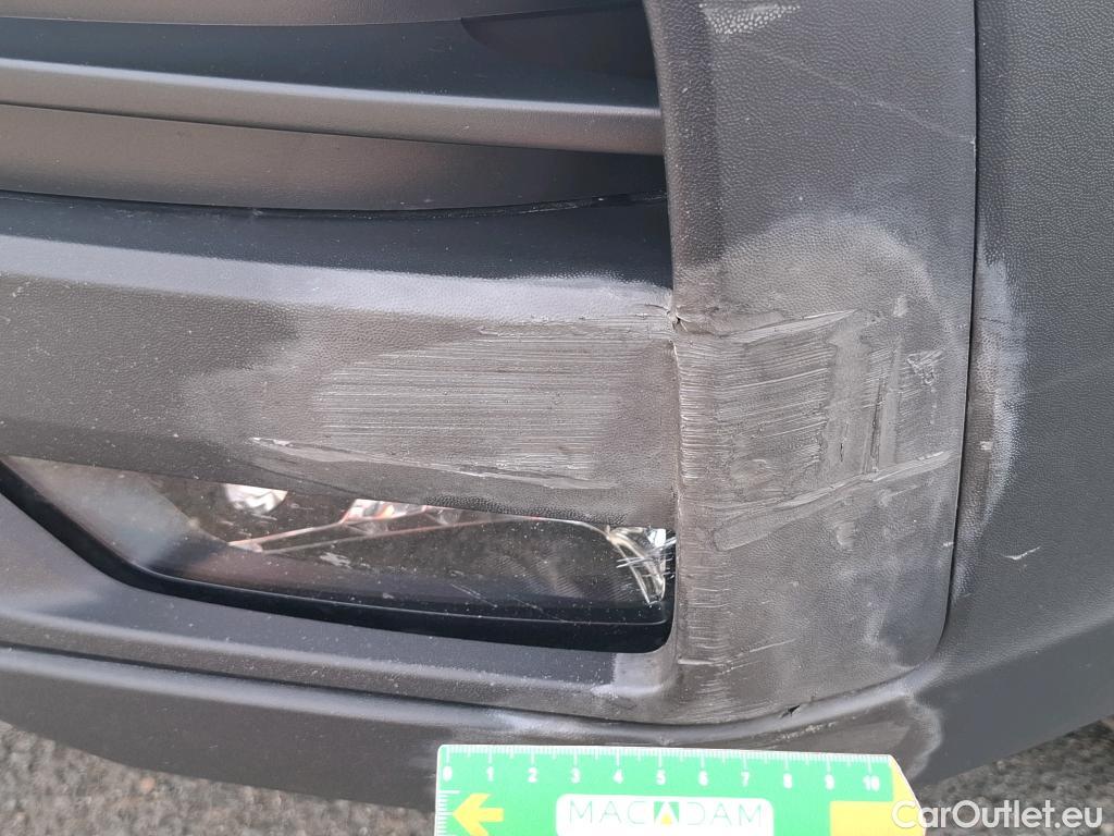  Volkswagen  Crafter  Fourgon Fourgon Business Line L3H3 FWD 35 2.0 TDI 175CV BVA8 E6d #5