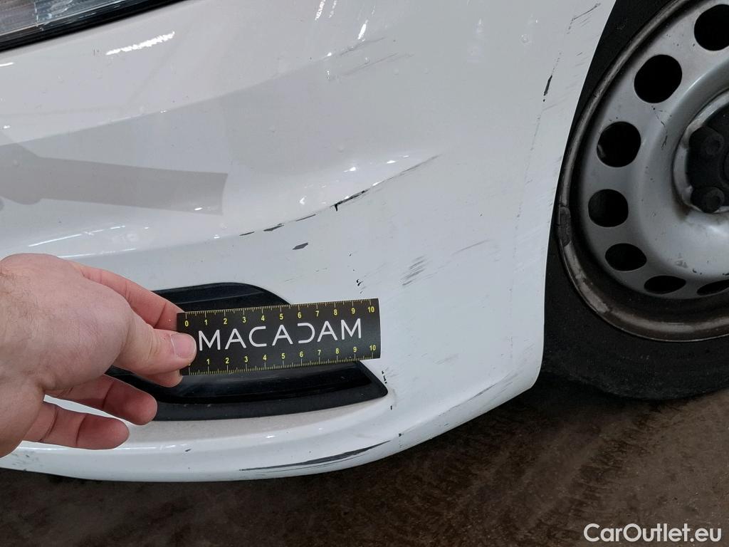  Volkswagen  Caddy VOLKSWAGEN  Maxi Van VU 4p Fourgonnette 2.0 TDI MAXI 150 Business Line Plus #35