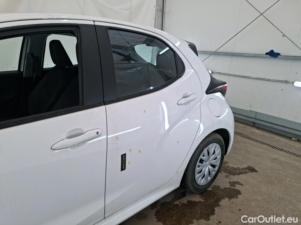  Toyota  Yaris TOYOTA  Hybride / 2019 / 5P / Berline Hybride 116h Dynamic Business Beyond Zer #1