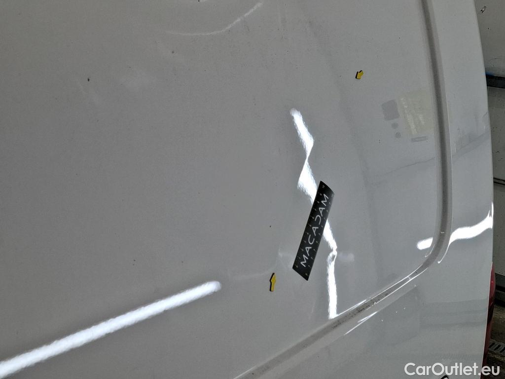  Volkswagen  Caddy VOLKSWAGEN  Maxi Van VU 4p Fourgonnette 2.0 TDI MAXI 150 Business Line Plus #17