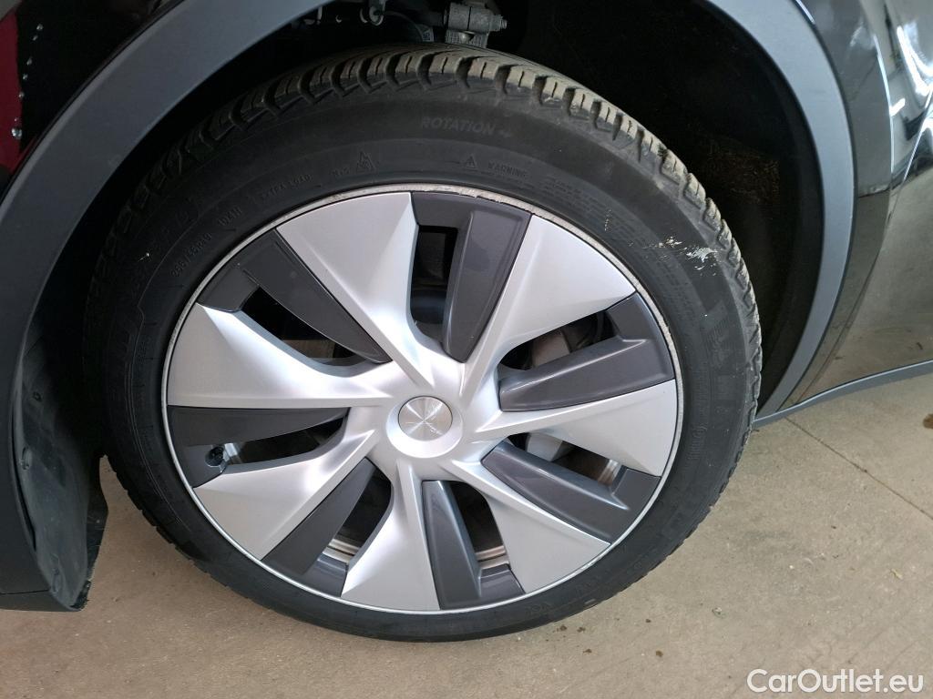  Tesla  Model Y TESLA  / 2020 / 5P / SUV Grande Autonomie Dual Motor AWD #4