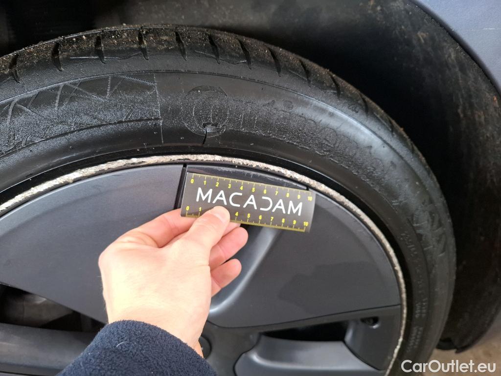  Tesla  Model 3 TESLA  / 2018 / 4P / Berline Grande Autonomie Dual Motor AWD #15