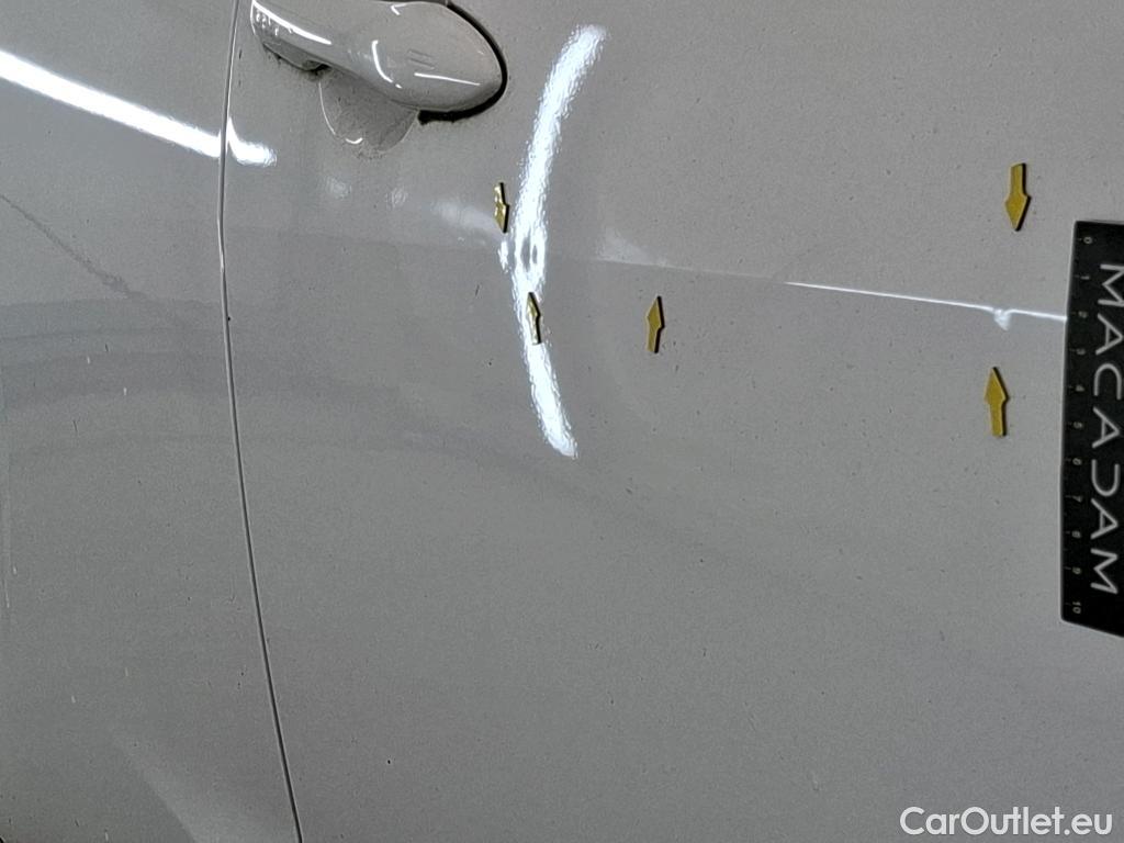  Toyota  Yaris TOYOTA  Hybride / 2019 / 5P / Berline Hybride 116h Dynamic Business Beyond Zer #12