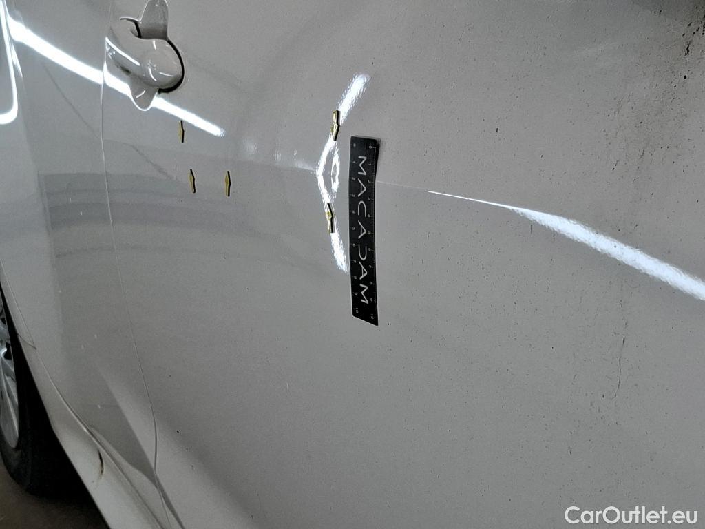  Toyota  Yaris TOYOTA  Hybride / 2019 / 5P / Berline Hybride 116h Dynamic Business Beyond Zer #8