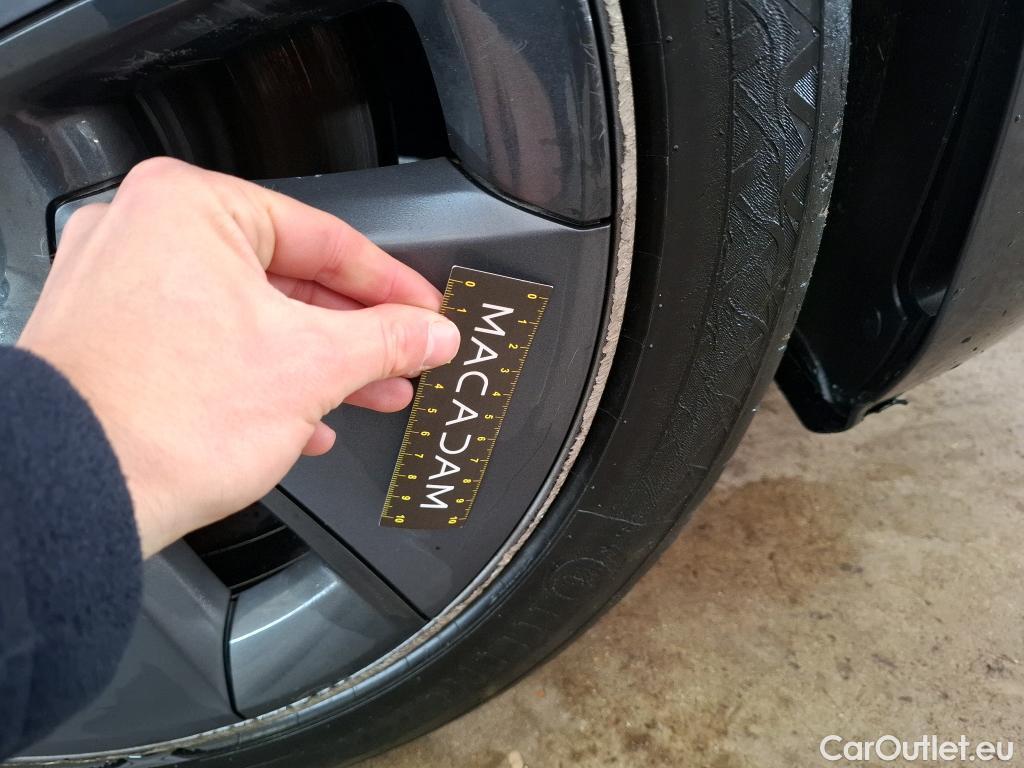  Tesla  Model 3 TESLA  / 2018 / 4P / Berline Grande Autonomie Dual Motor AWD #88