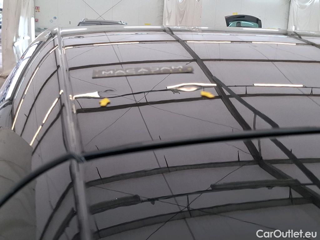  Volkswagen  Golf  VOLKSWAGEN / 2020 / 5P / Berline 2.0 TDI SCR 115 BVM6 Life Busi #3