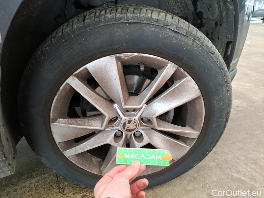  Skoda  Karoq  Business 1.6 TDI 115CV BVA7 E6dT #75