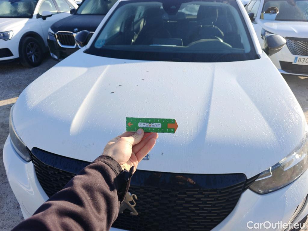  Peugeot  2008  Active Pack 1.2 PureTech 130CV MT6 E6d #6