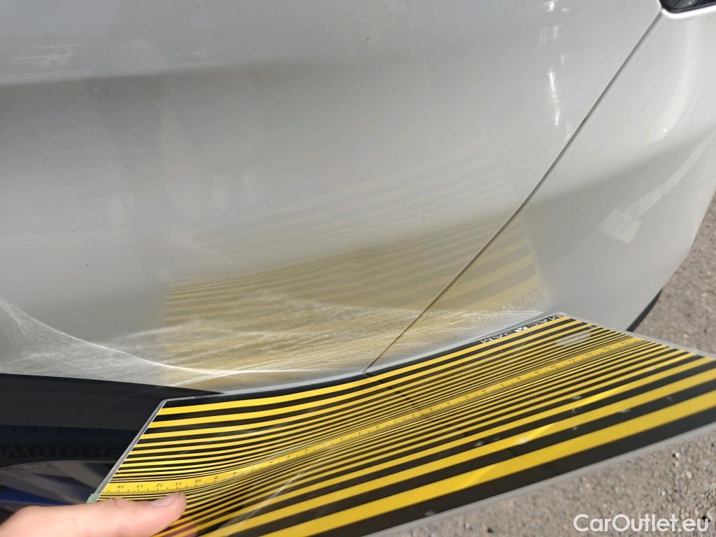  Peugeot  3008 PEUGEOT  / 2020 / 5P / todoterreno 1.2 PureTech 96KW S&S Active Pack EAT8 #25