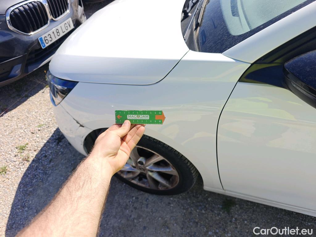  Opel  Corsa OPEL  1.2T XHL 74kW (100CV) Elegance #3