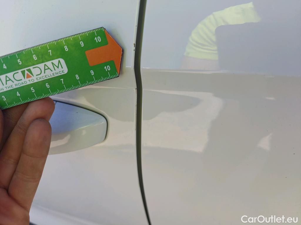  Seat  Arona SEAT  / 2017 / 5P / todoterreno 1.0 TSI 70kW (95CV) Style Edition Eco (CX) #2