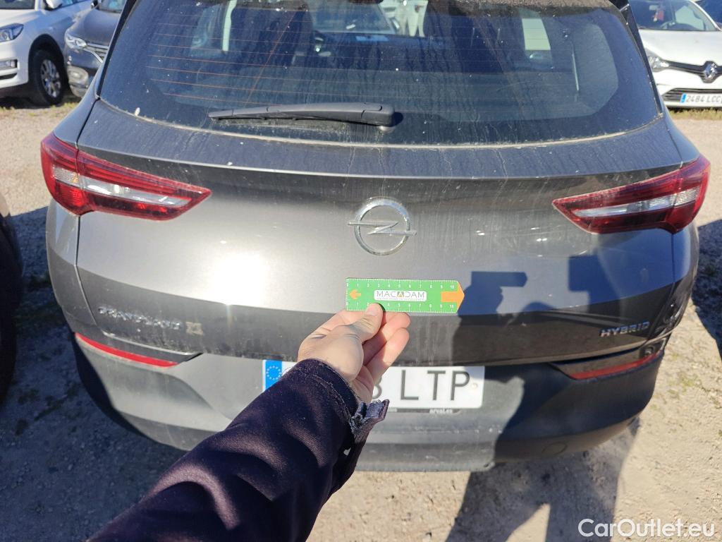 Opel   Grandland X OPEL PHEV / 2017 / 5P / todoterreno 1.6 Turbo Edition Auto 4x2 #3