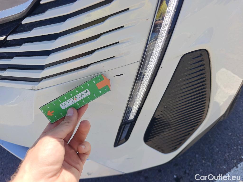  Peugeot  3008 PEUGEOT  / 2020 / 5P / todoterreno 1.2 PureTech 96KW S&S Active Pack EAT8 #14