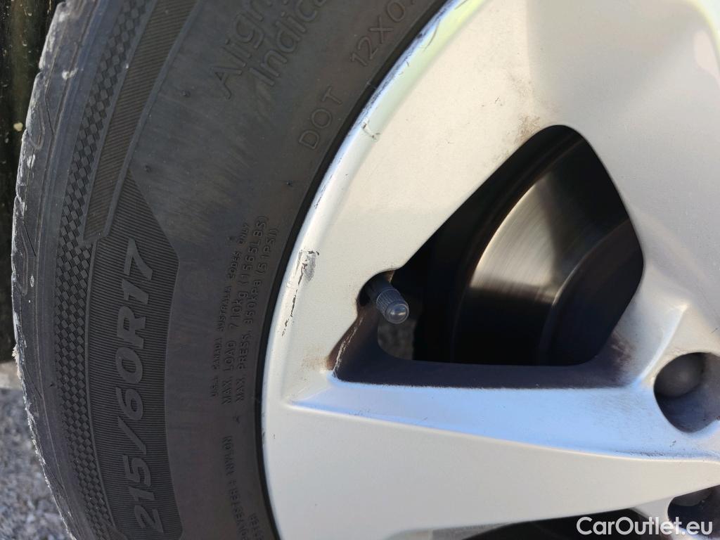  Nissan  Qashqai NISSAN  / 2017 / 5P / todoterreno DIG-T 116 kW (160 CV) E6D DCT ACENTA #32