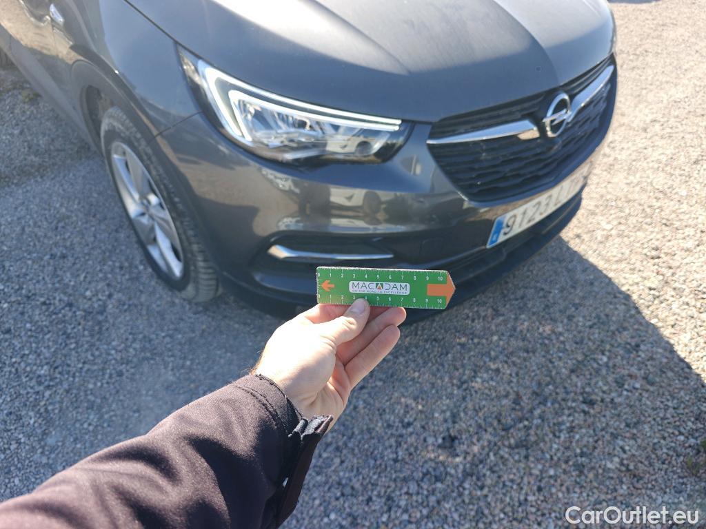  Opel   Grandland X OPEL PHEV / 2017 / 5P / todoterreno 1.6 Turbo Edition Auto 4x2 #23