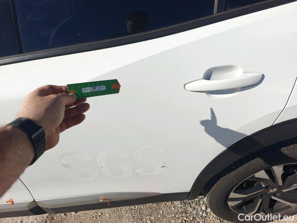  Peugeot  2008 PEUGEOT  / 2019 / 5P / todoterreno Allure BlueHDI 81kW (110CV) #20