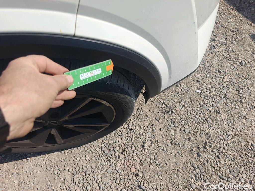  Nissan  Qashqai NISSAN  / 2021 / 5P / todoterreno DIG-T 116kW mHEV Xtronic Tekna #25