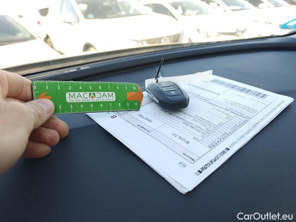  Opel   Grandland X OPEL PHEV / 2017 / 5P / todoterreno 1.6 Turbo Edition Auto 4x2 #1