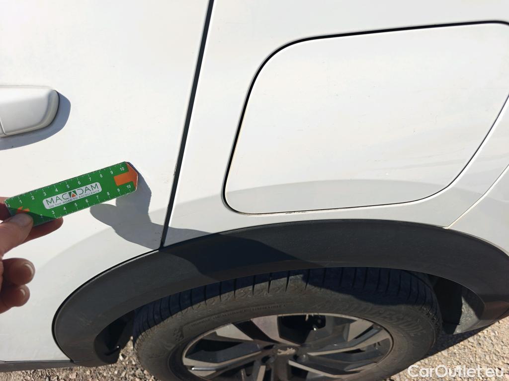  Peugeot  2008 PEUGEOT  / 2019 / 5P / todoterreno Allure BlueHDI 81kW (110CV) #22