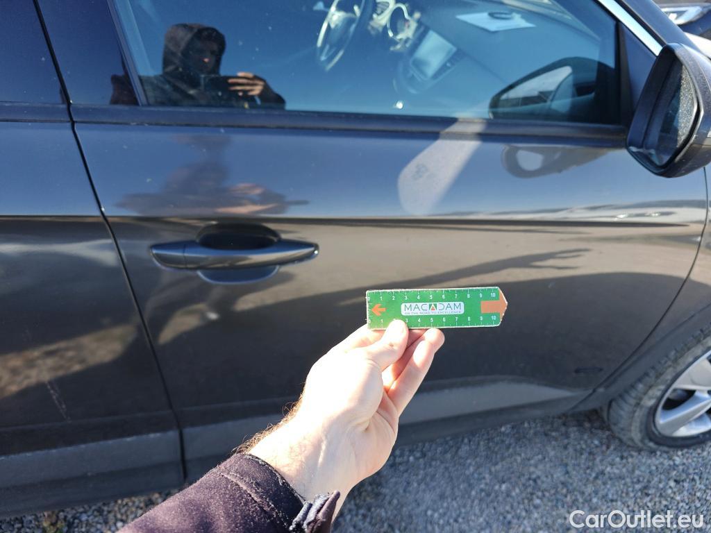  Opel   Grandland X OPEL PHEV / 2017 / 5P / todoterreno 1.6 Turbo Edition Auto 4x2 #34