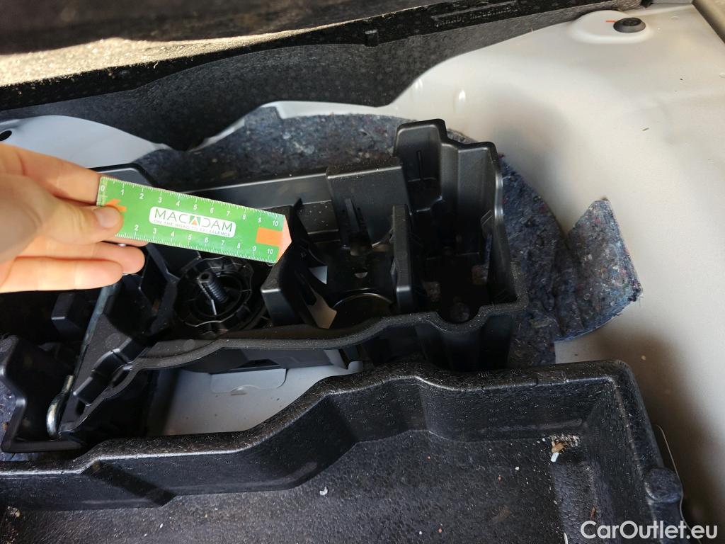  Peugeot  2008  Active Pack 1.2 PureTech 130CV MT6 E6d #14