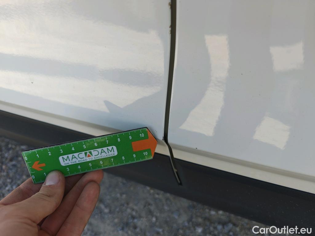  Seat  Arona SEAT  / 2017 / 5P / todoterreno 1.0 TSI 70kW (95CV) Style Edition Eco (CX) #4