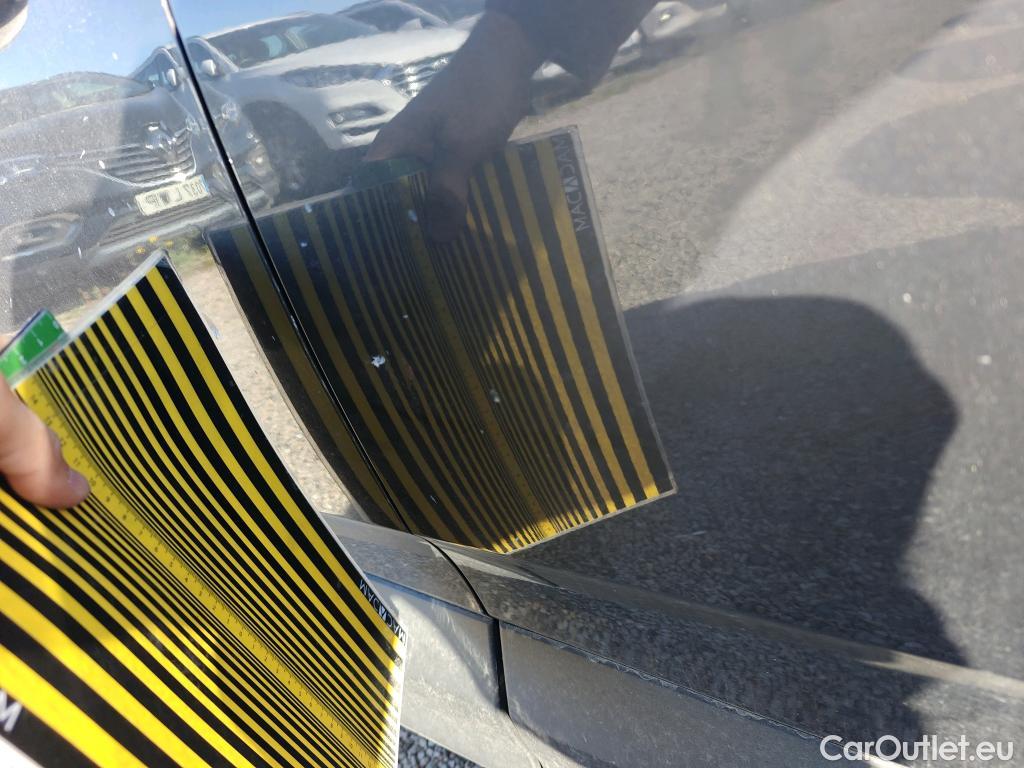  Opel   Grandland X OPEL PHEV / 2017 / 5P / todoterreno 1.6 Turbo Edition Auto 4x2 #9