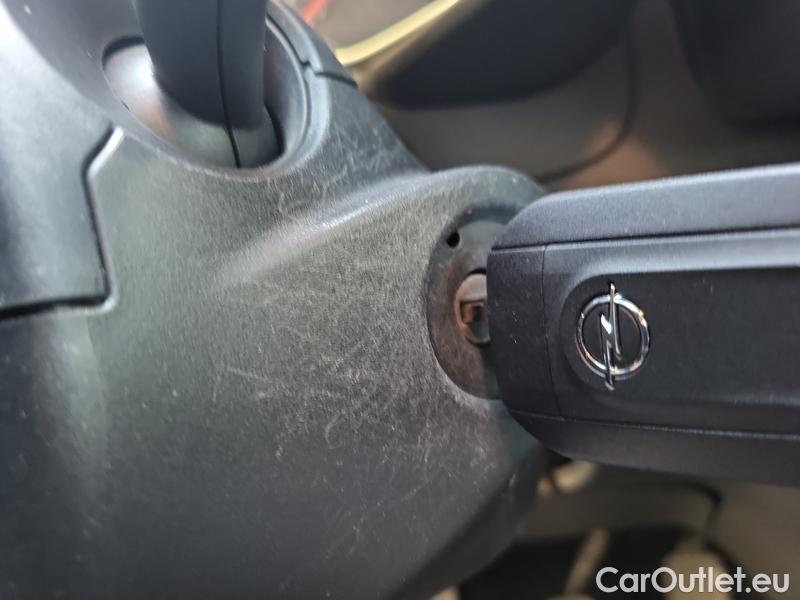  Opel  Combo   E Cargo (2018) Com.L.1.5D 96 Elegance Plus 5d #6