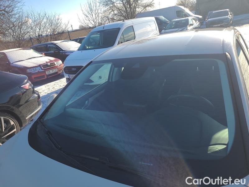  Ford  Focus   (CGE)(2018->)  1.5EBl 120 Tre.Ed.Pl. #1