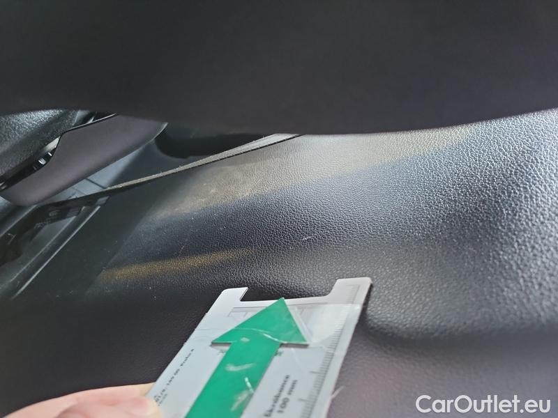  Opel  Combo   E Cargo (2018) Com.L.1.5D 96 Elegance Plus 5d #18