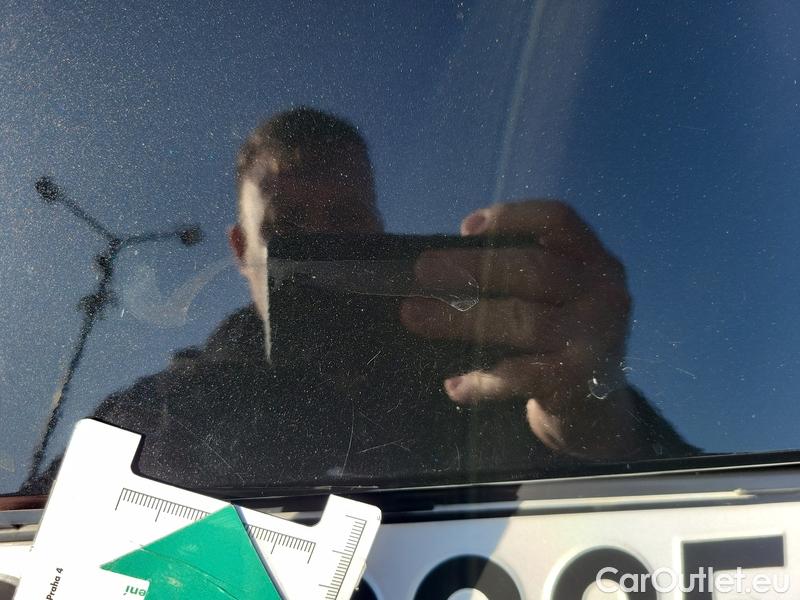  KIA  Sportage  (NQ5)(2022->)  1.6TGDI 110 Exclusive #3