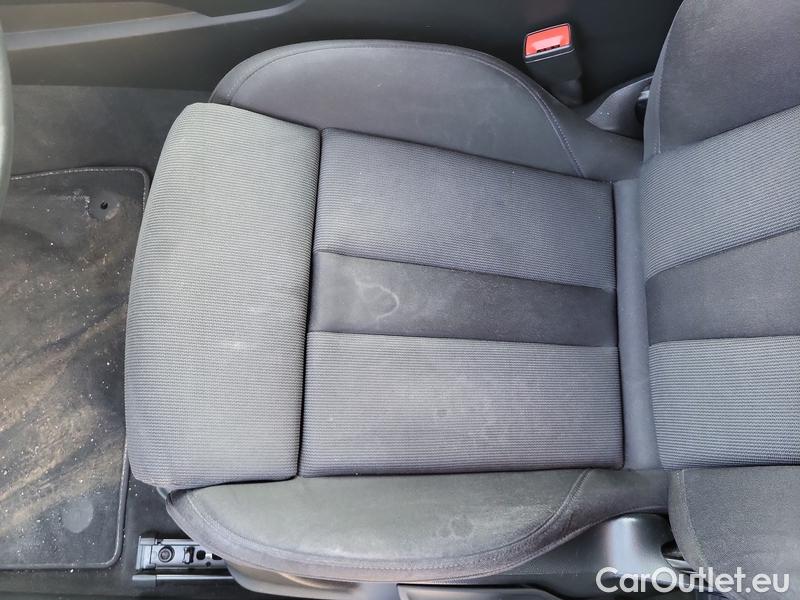  Audi  A4  Avant (8WD)  (2019)  Av. 40 TDI S line quat. AT #5