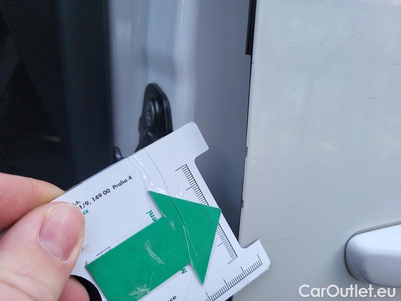  Opel  Combo   E Cargo (2018) Com.L.1.5D 96 Elegance Plus 5d #19