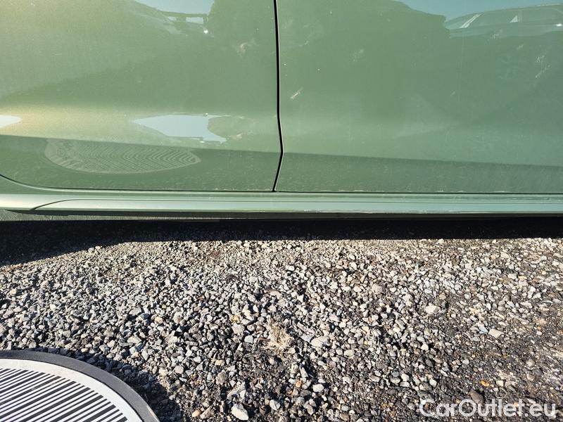  Audi  A4  Avant (8WD)  (2019)  Av. 40 TDI S line quat. AT #22