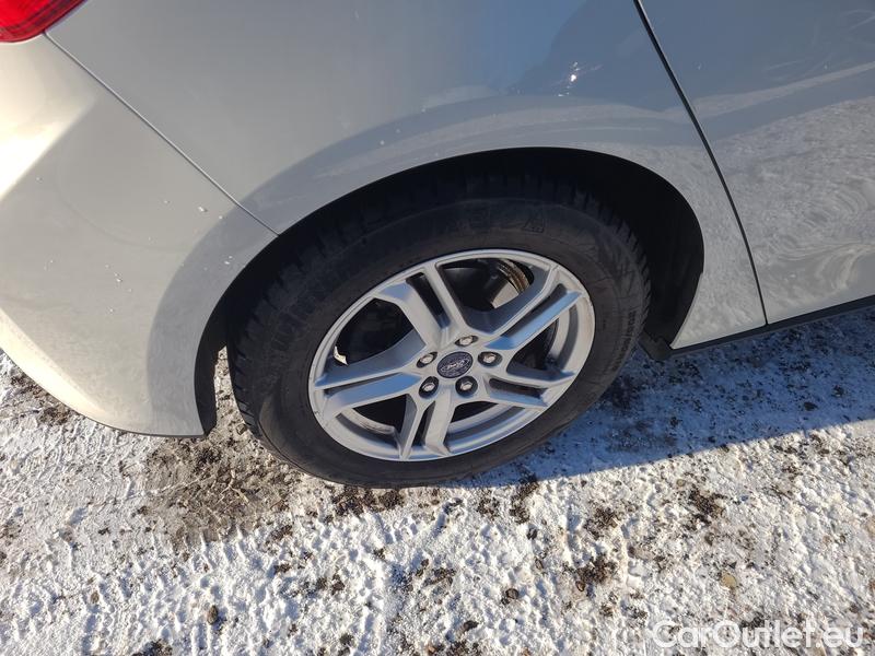  Ford  Focus   (CGE)(2018->)  1.5EBl 120 Tre.Ed.Pl. #10