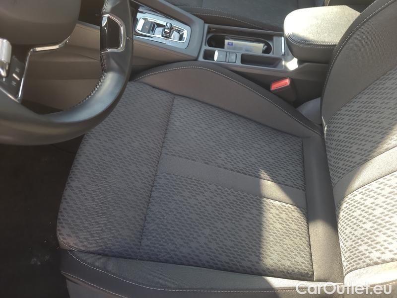  Skoda  Octavia  Lim. (NX3)(2020)  1.5e-TEC 110 Style AT #25