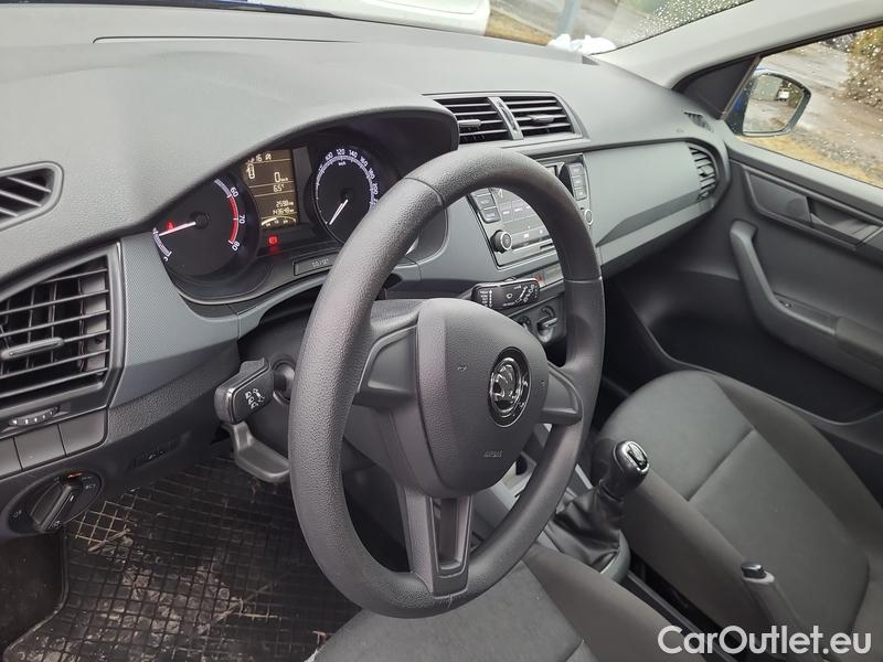  Skoda  Fabia  3 (2015)  1.0TSI 70 Active #5