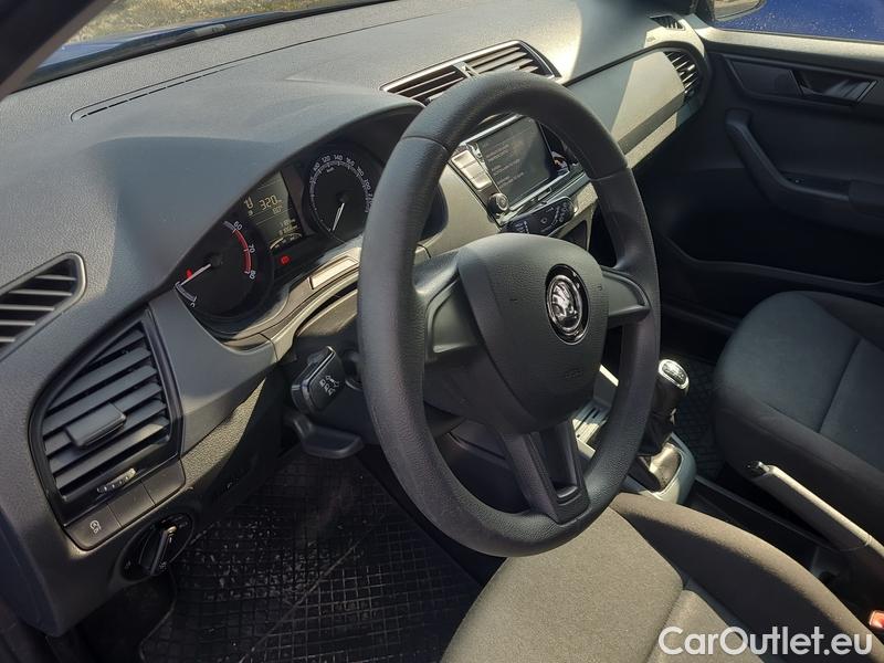  Skoda  Fabia  3 (2015)  1.0TSI 70 Active #3