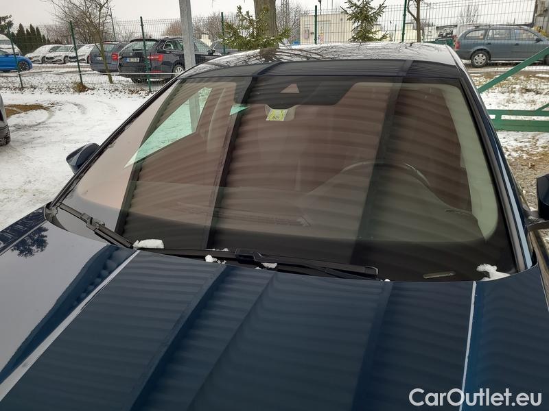  Skoda  Octavia  Lim. (NX3)(2020)  2.0TSI 140 Amb 4x4 AT #1