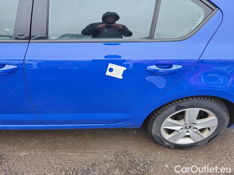  Skoda  Octavia  Lim.  (5E3)(03.2017->)  1.0TSI 85 Ambition #14