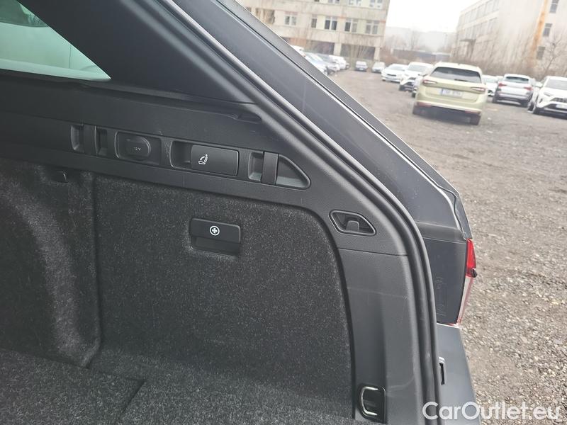  Skoda  Superb  Combi (3V5)(2015) Sup.C.1.4TSI 160 SportLine AT #21