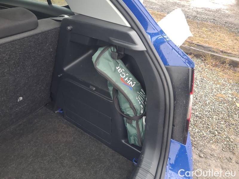  Skoda  Fabia  3 (2015)  1.0TSI 70 Active #13