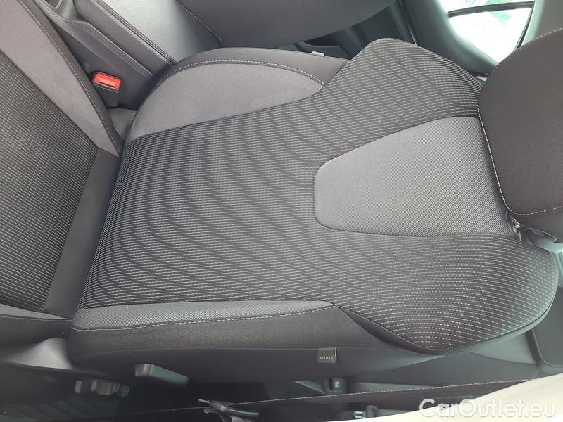  Skoda  Octavia  Lim. (NX3)(2020)  2.0TSI 140 Amb 4x4 AT #7