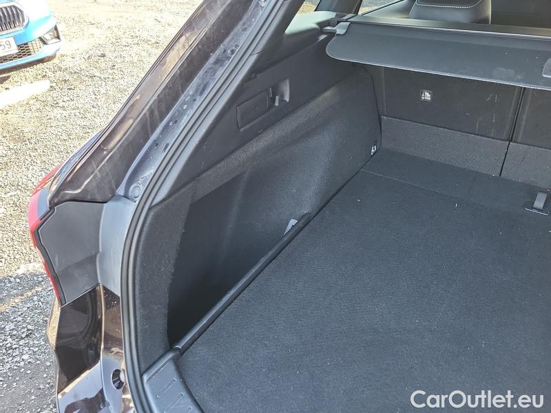  Toyota  Corolla  TouringSports (E21) (2019)  TS 1.8Hyb Style AT #14