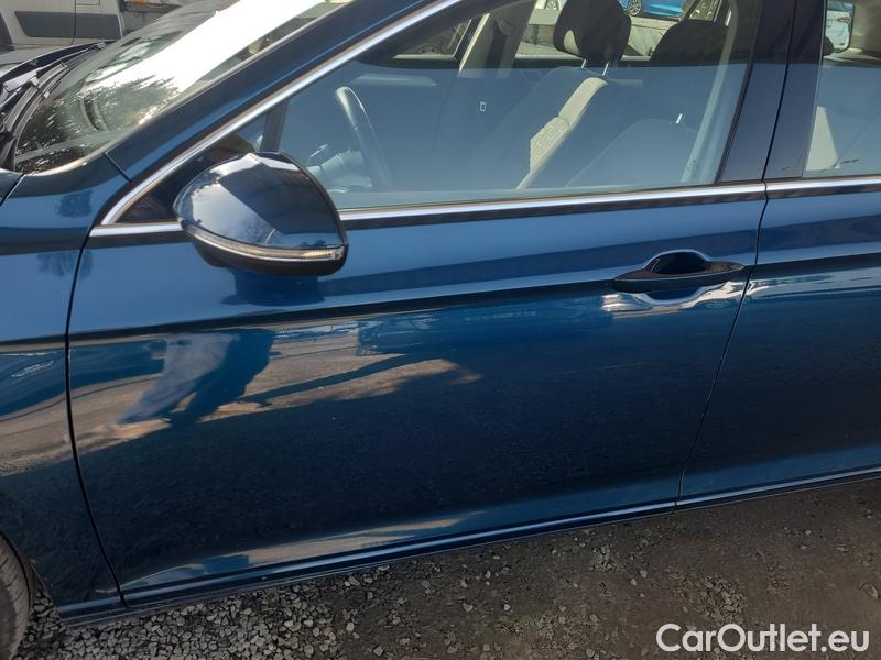  Volkswagen  Passat  Variant (CB5) (2019) Pas.Var.1.5TSI Business AT #2