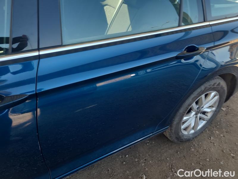  Volkswagen  Passat  Variant (CB5) (2019) Pas.Var.1.5TSI Business AT #8