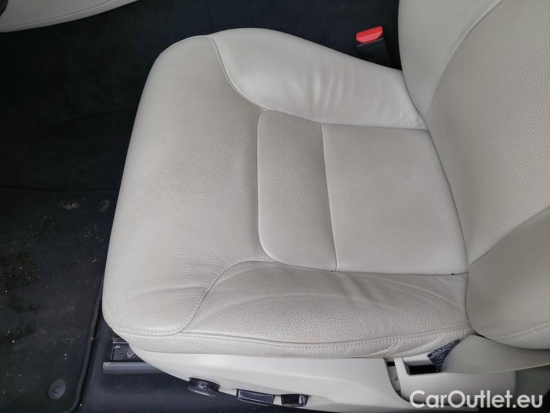  Volvo  XC90 XC 90 (2015)  B5 Drive-E Mom.Pro AWD AT #3